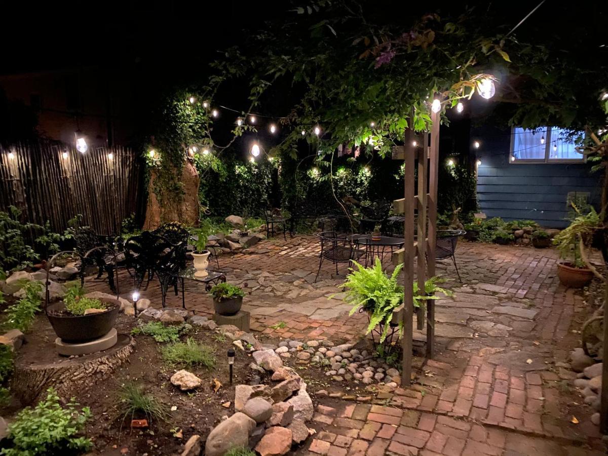 Daniels House Inn Salem Bagian luar foto