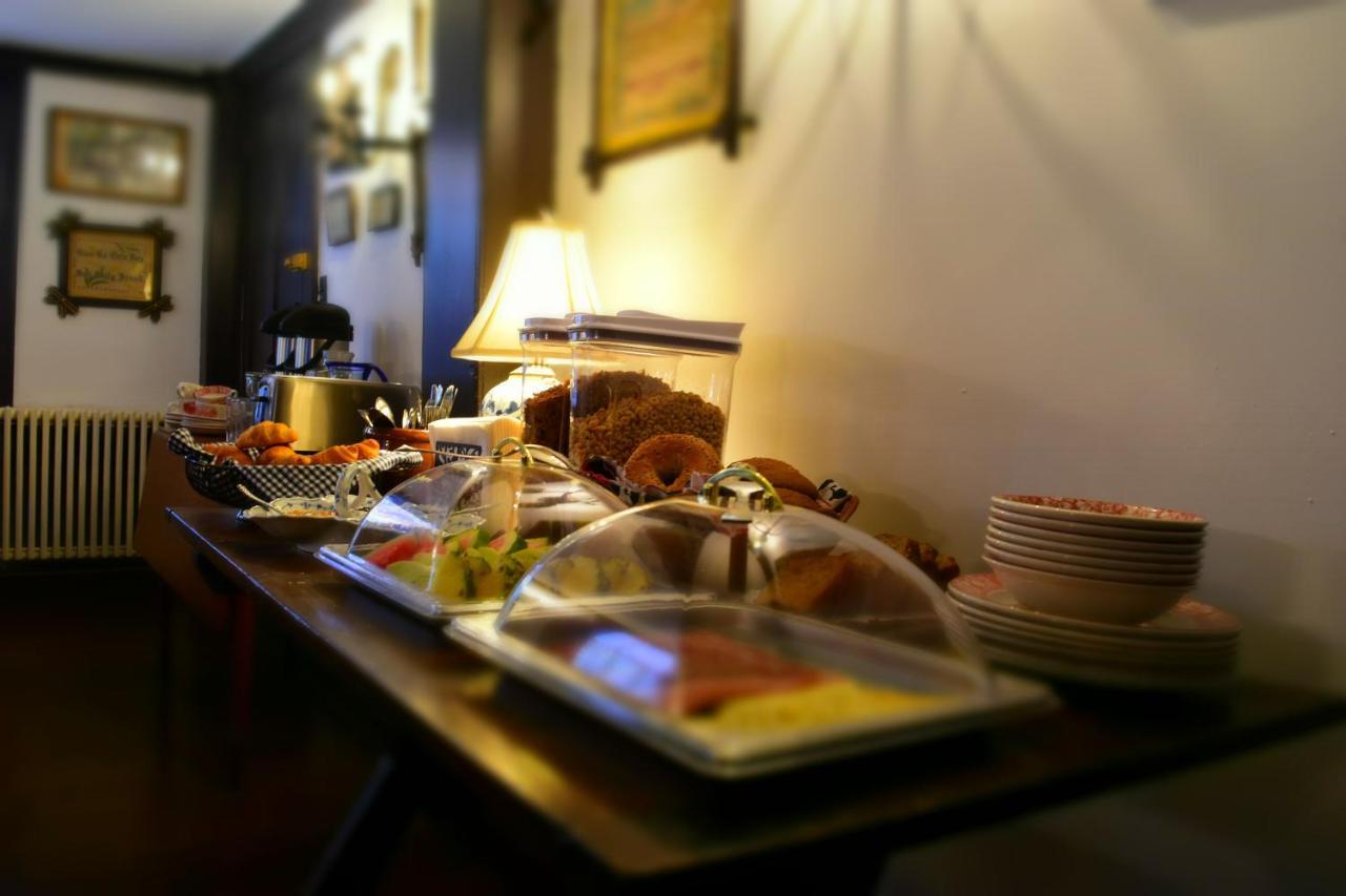 Daniels House Inn Salem Bagian luar foto