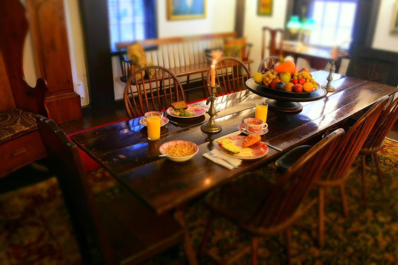 Daniels House Inn Salem Bagian luar foto