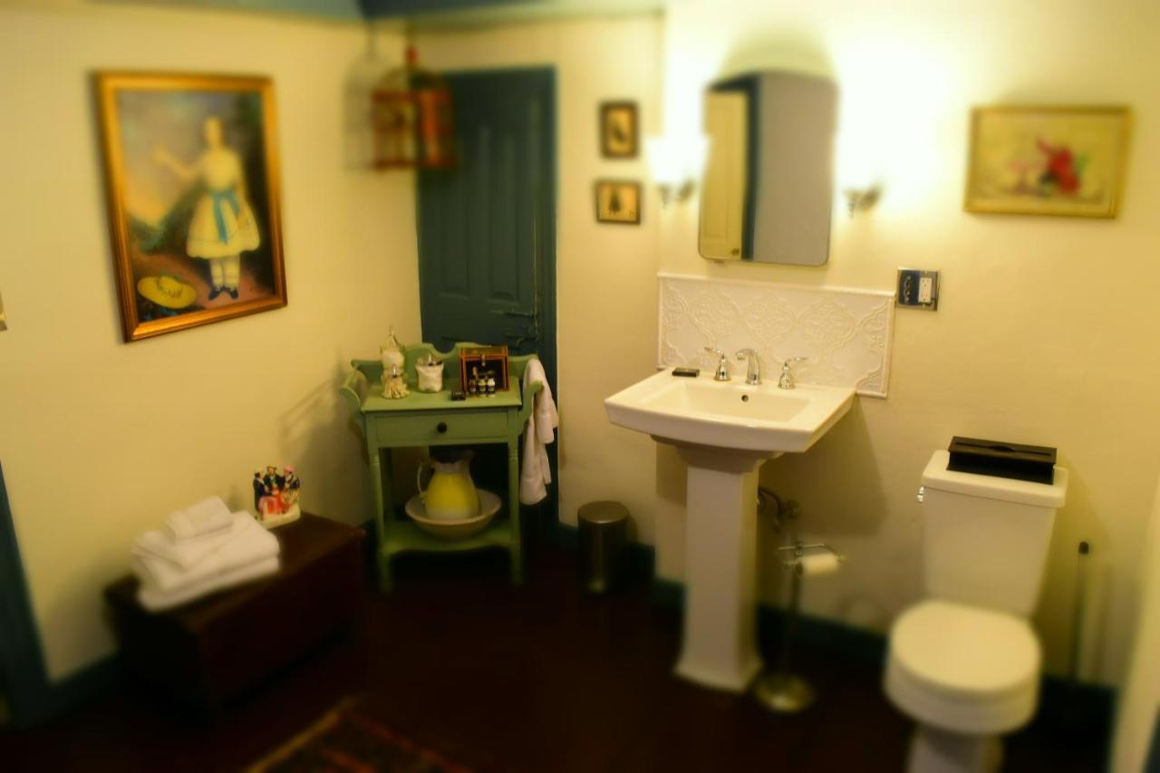 Daniels House Inn Salem Bagian luar foto